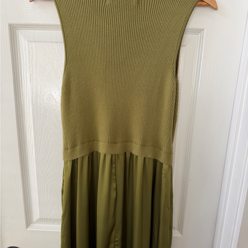 Taylor Olive Knit Mided Media Dress - Picture 4 of 6